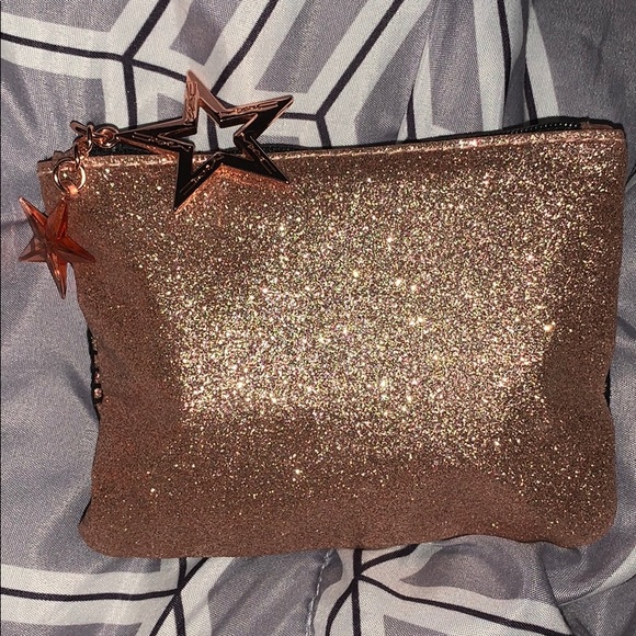 MAC makeup bag (small) - Picture 1 of 4